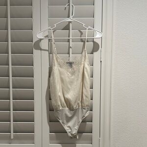 Express Cream Lace Detail Bodysuit